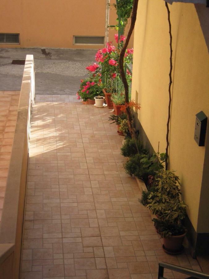 Apartmani Niko Podgora Luaran gambar