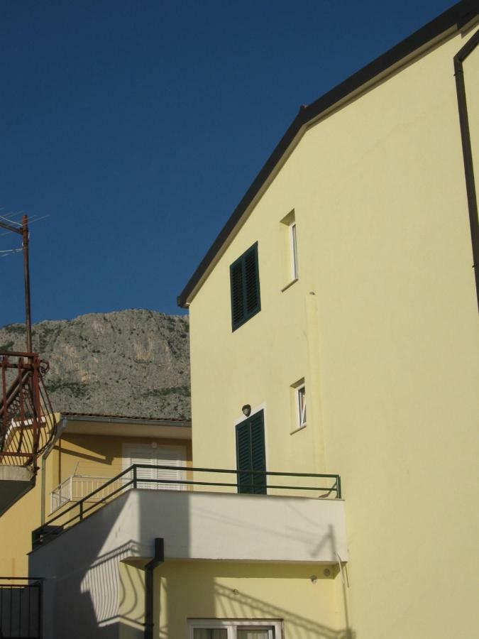 Apartmani Niko Podgora Luaran gambar