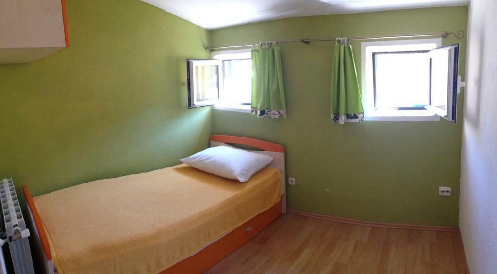 Apartmani Niko Podgora Luaran gambar